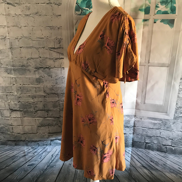 Free People Mini Dress V Neck Sz 4 (C18) - Picture 7 of 8